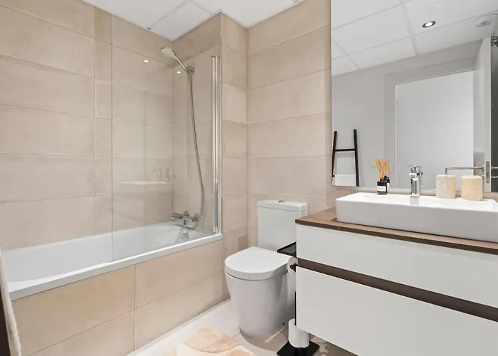 Oasis 325 Hideaway Luxe Garden Apartamento