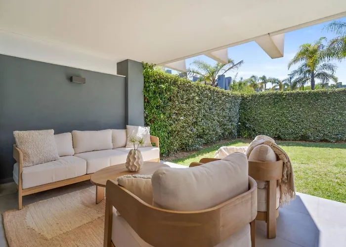 Διαμέρισμα Oasis 325 Hideaway Luxe Garden Εστεπόνα